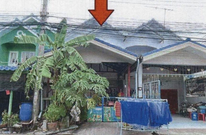 ทรัพย์สถาบันโดย GHB ทาวน์เฮาส์ อยู่เจริญโครงการ 3 