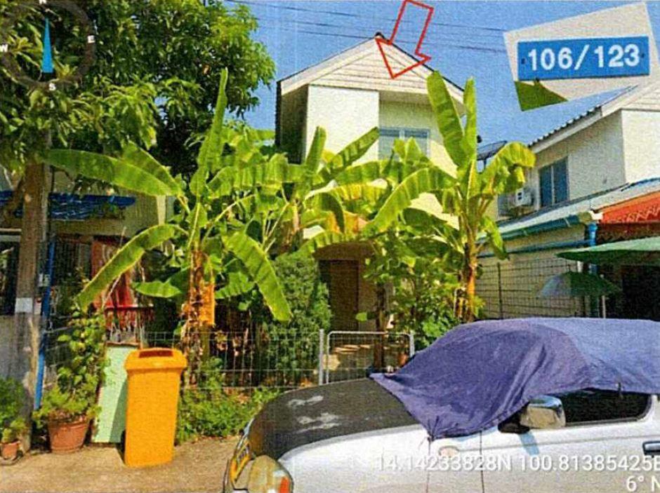 ทรัพย์สถาบันโดย GHB บ้านเดี่ยว เอื้ออาทรรังสิตคลอง 10/3